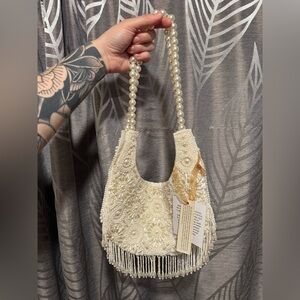 Elegant Cream Beaded Handbag